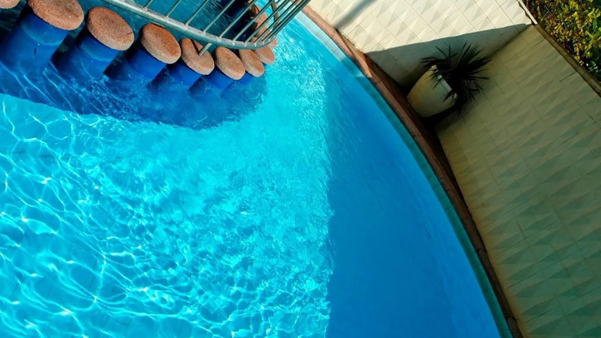 *** Hotel Htop Alexis #Htopenjoy Lloret de Mar Španělsko